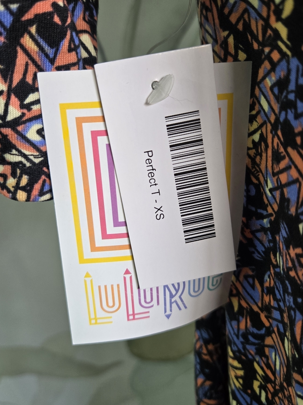LULAROE | Perfect Tee in Abstract Stained Glass sz XS NWT - Picture 4 of 5
